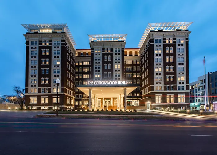 Kimpton Cottonwood Hotel By Ihg Omaha