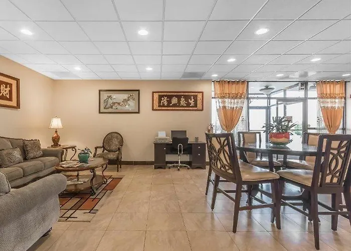 Quality Inn - Dickson
