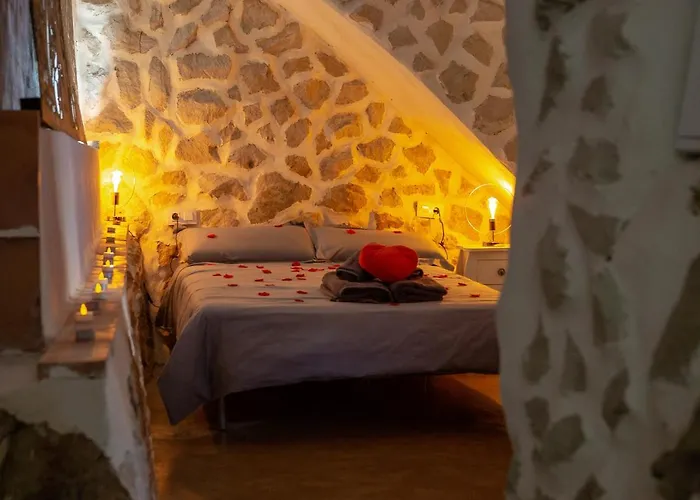 Fortress Jacuzzi Suites Xàtiva 