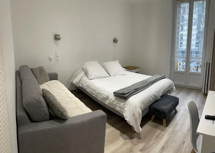 Hotel Castel Louis Vichy