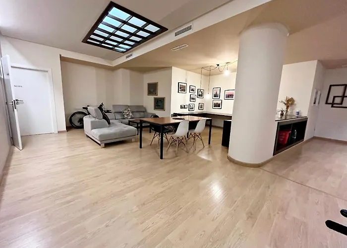 Habitaciones Con Encanto Junto Al Mercado Central Valenza