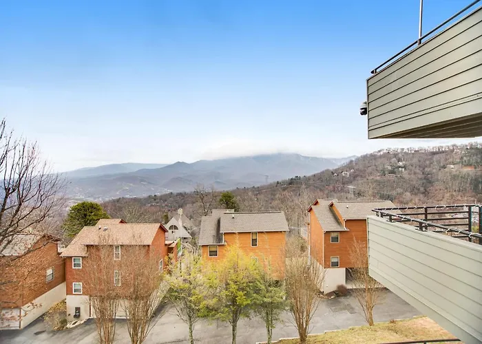 Gatlinburg Summit Condo #6208
