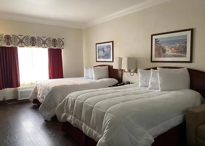 Pleasantville Hotels