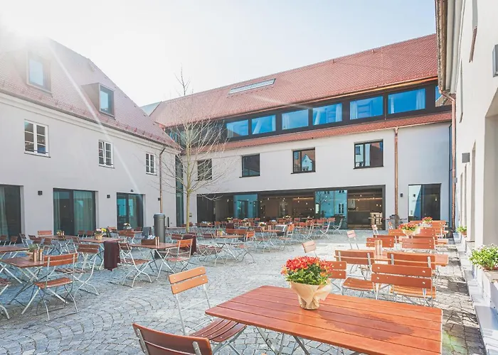Hotels in Zusmarshausen