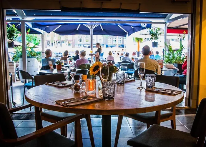 Hotel Brasserie De Huifkar Middelburg
