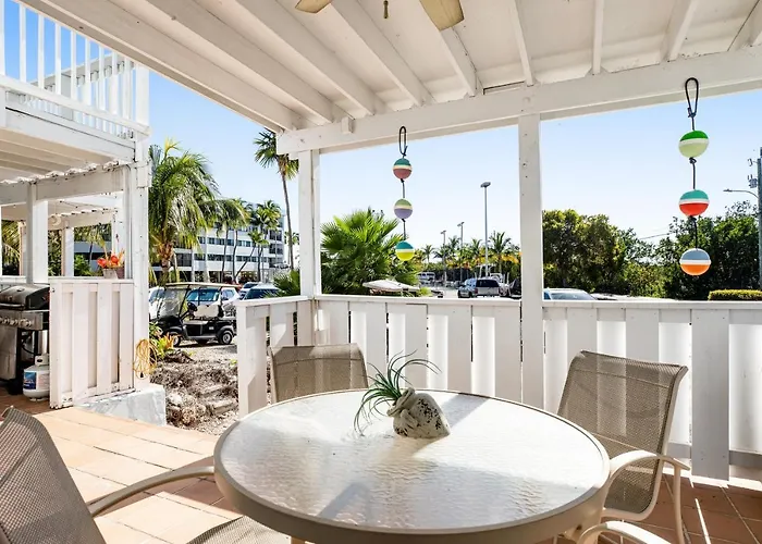Kawama Yacht Club A4 Apartment Key Largo