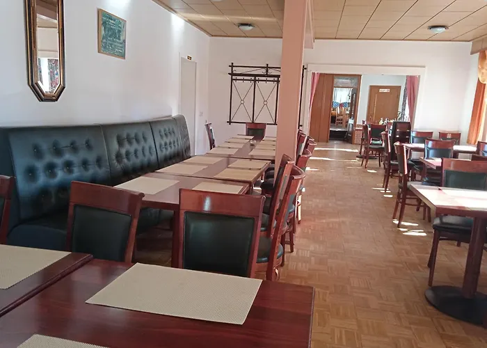 Hotels in Schleusingen