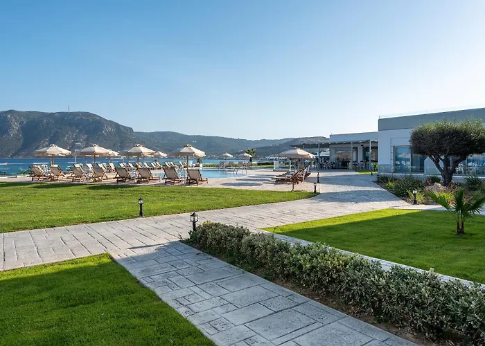 Royal Bay Suites Kéfalos