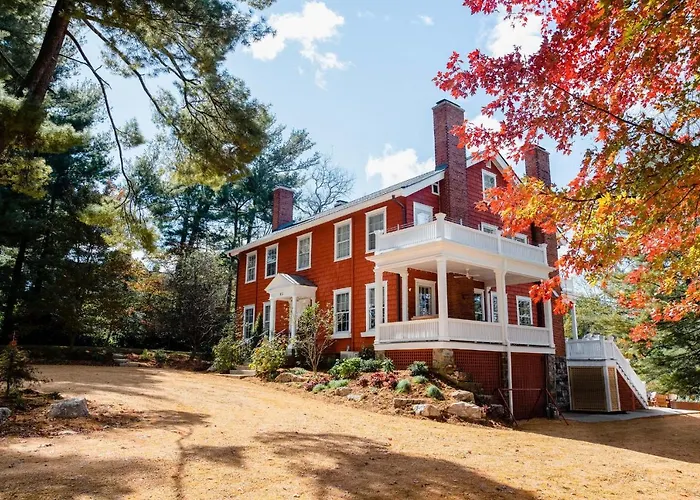 The Applewood Manor Bed & Breakfast Asheville