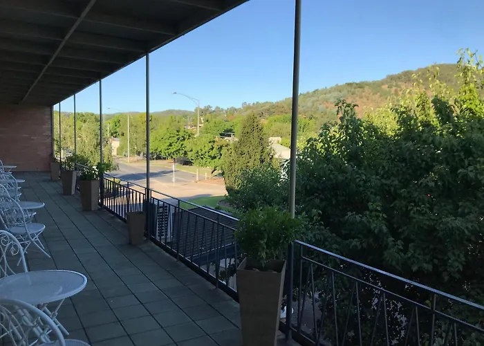 Myrtleford Hotels