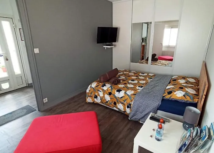 LauRina - Chambre, SDB, terrasse, arrivée autonome Royan