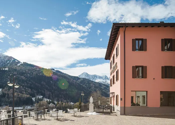 Hotel Garni Cristallo Ponte Di Legno