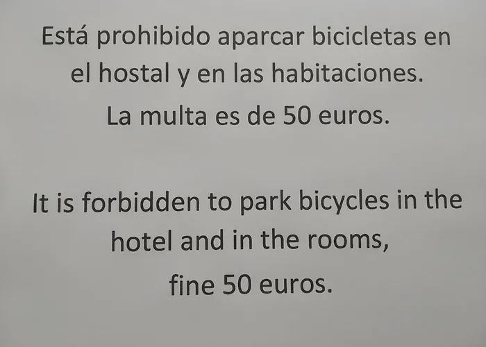 Hostal12 El Campello