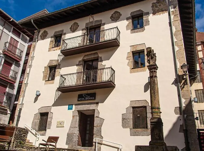 Hotel Branka Mundaka