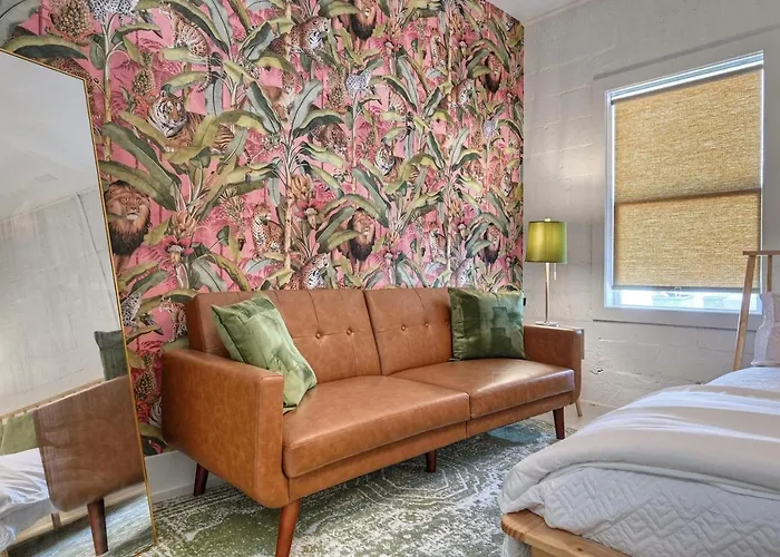 The Oleander Hotel Room 7 Galveston