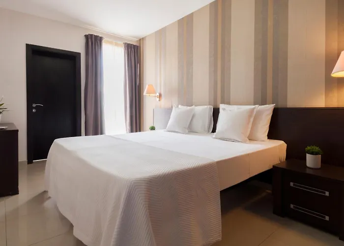 Blubay Apartments By St Hotels