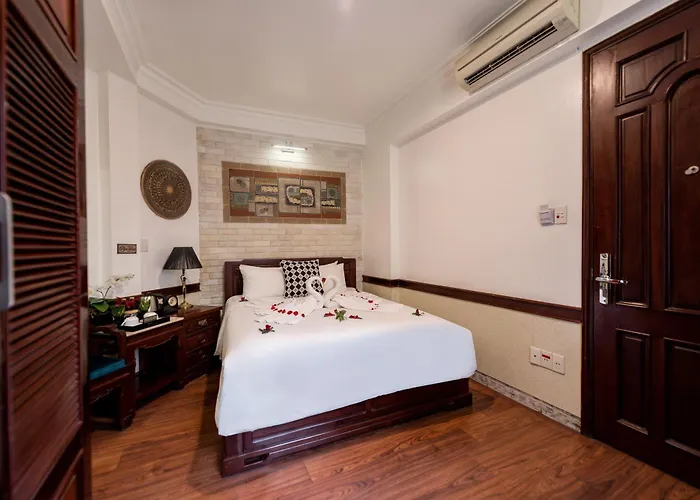 Prince II Hotel