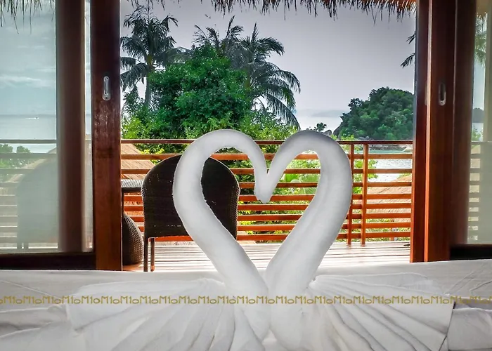 Ten Moons Lipe Resort