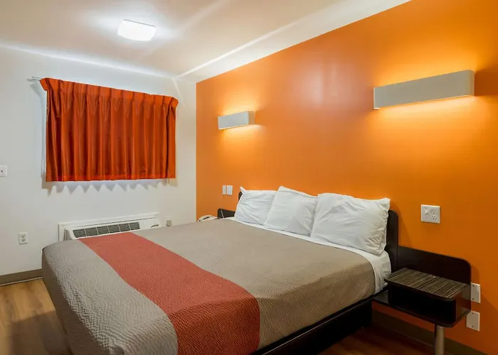 Motel 6-Greenville, Sc