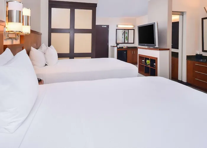 Hyatt Place Chesapeake