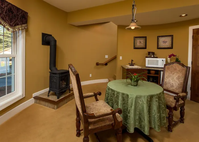 Goldmoor Inn & Resort Galena