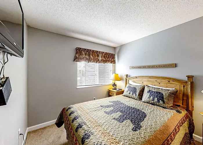 Smoky Mountain Sunrise Apartment Gatlinburg