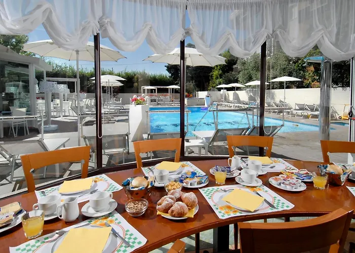 Hotel Pacific Cattolica