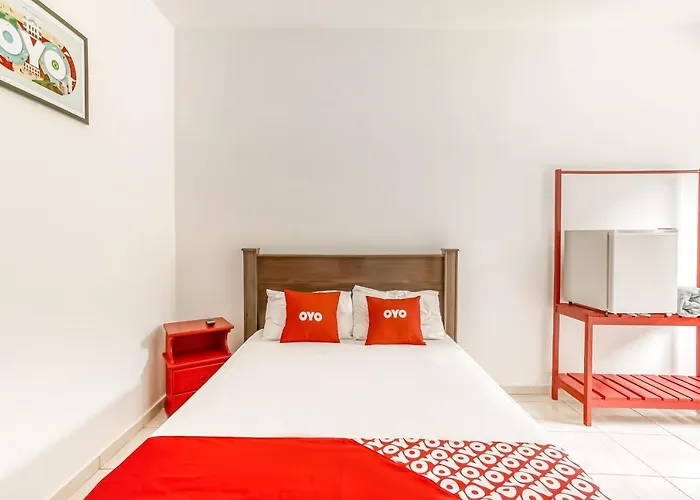 OYO Pousada Di Paola, Maricá Hotel