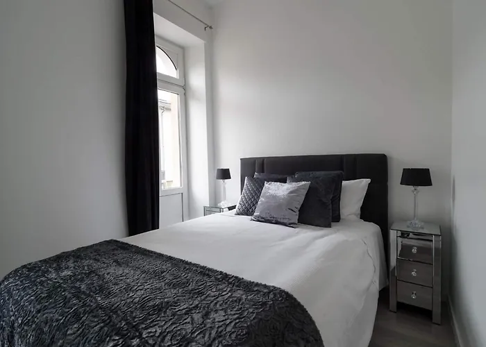 Executive Double Room With En-Suite City Centre In Guest House R1