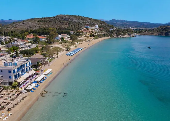 Hotels in Tolón