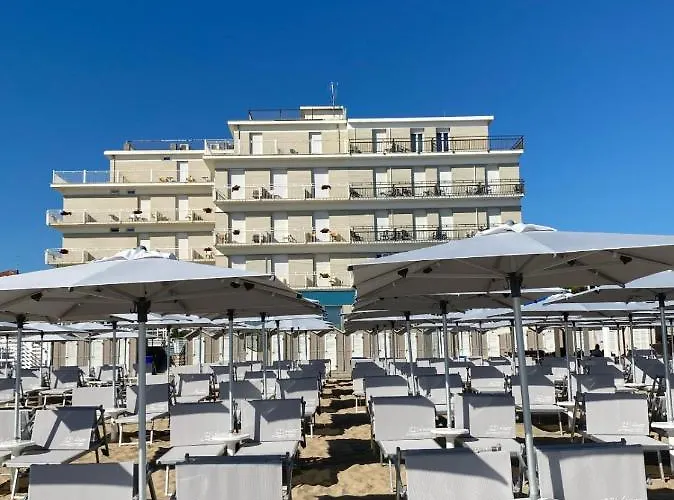 Hotel Flying Pesaro