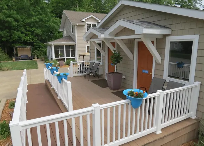 Bodee'S Bungalow Adults Only Couples Only Boutique Hotel Put-in-Bay