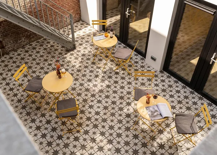 Hotel Cafe Restaurant 'T Raedhus