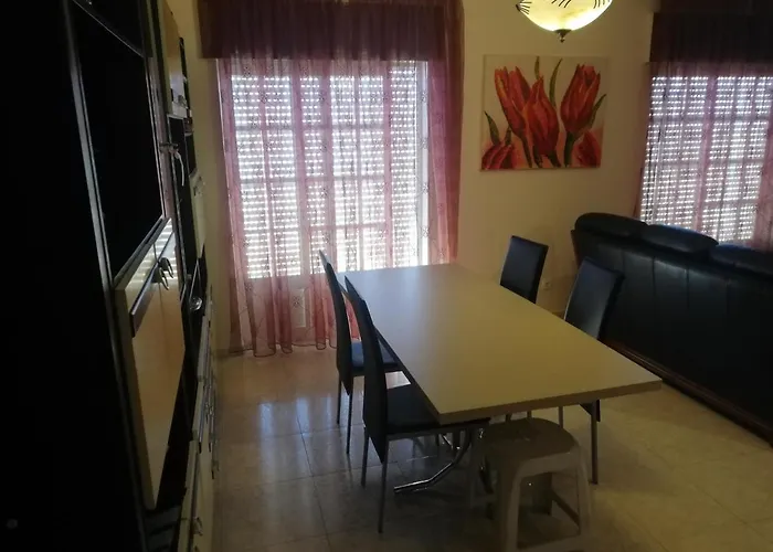 Guesthouse Tavira Moura