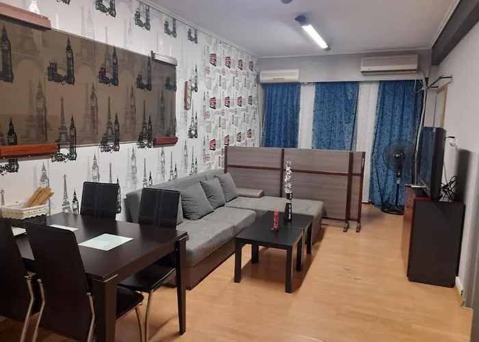 Aparthotel Day In Atenas