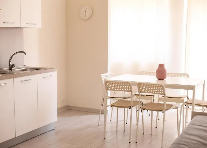 Sofita - Rooms & Apartment