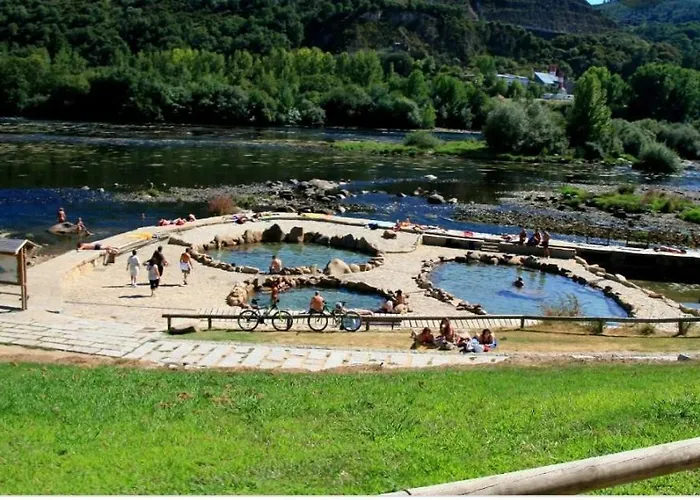 New J&J Hostel Ourense