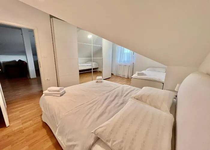 Hop House Garni Hotel