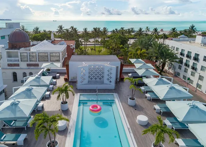 Dream South Beach, By Hyatt Miami Beach