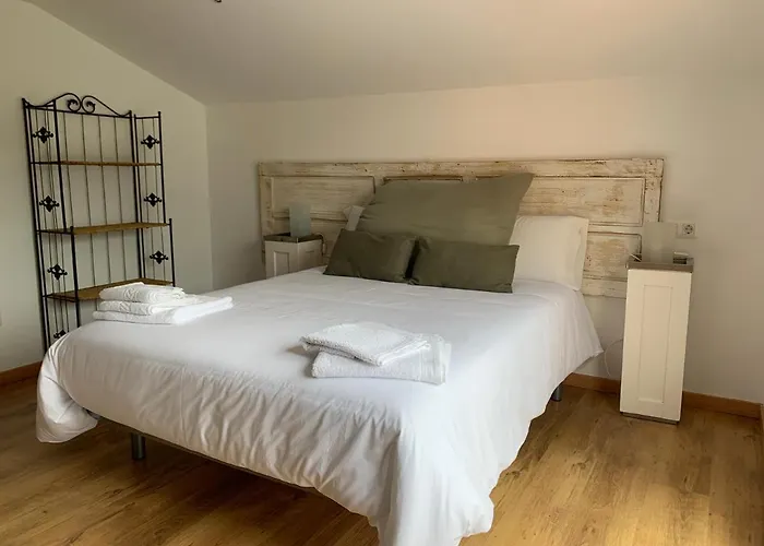 A Cochera Hostel Ferrol