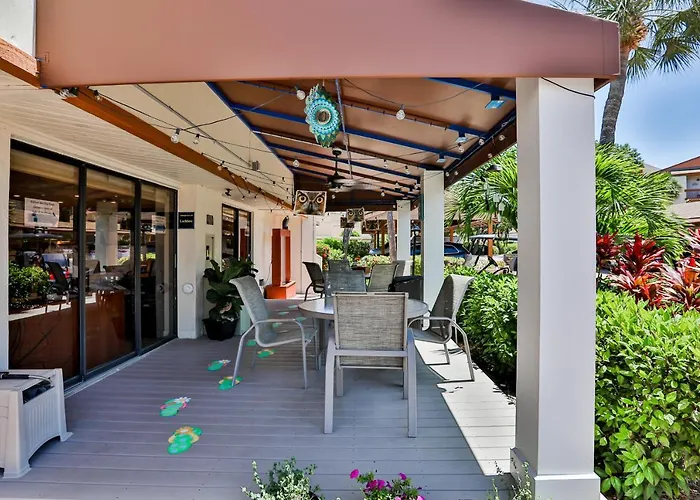 Midnight Cove II 823 Apartment Siesta Key