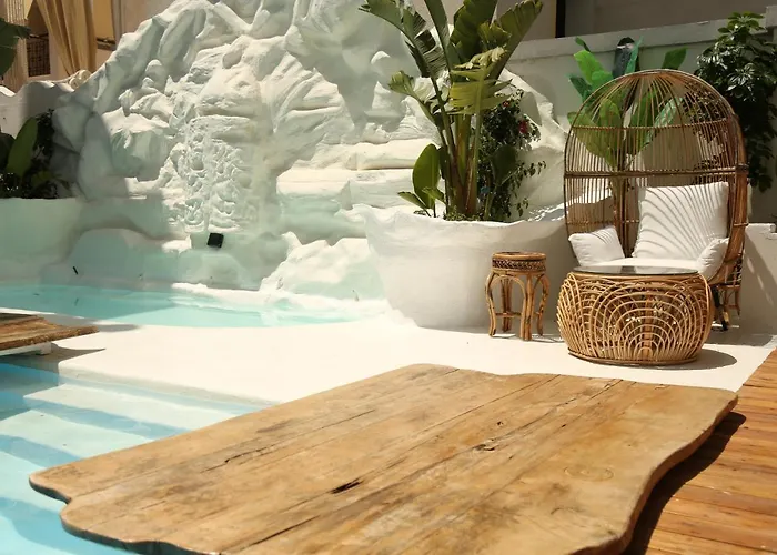 Relax Hotel