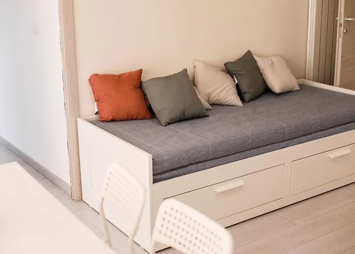 Sofita - Rooms & Apartment