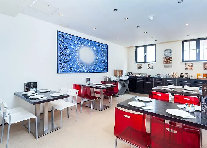 Avni Kensington Hotel