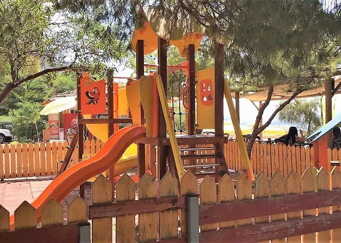 Hôtels à Kinetta (Attica)