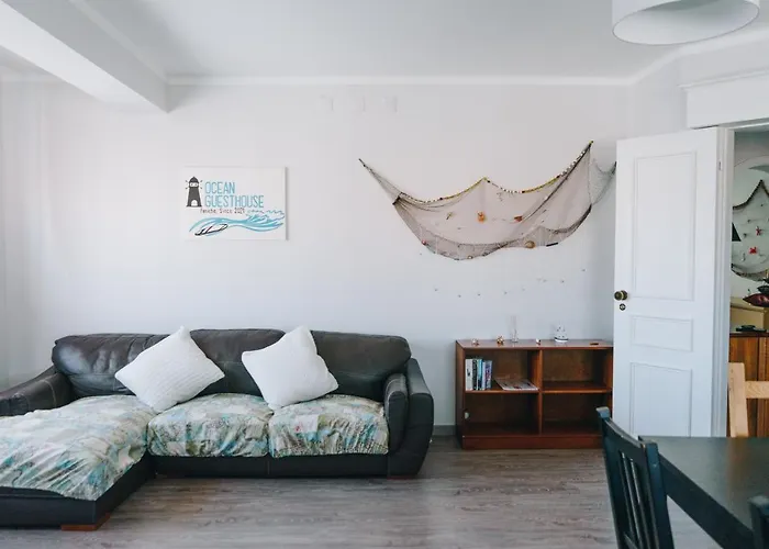 Ocean Guesthouse Peniche