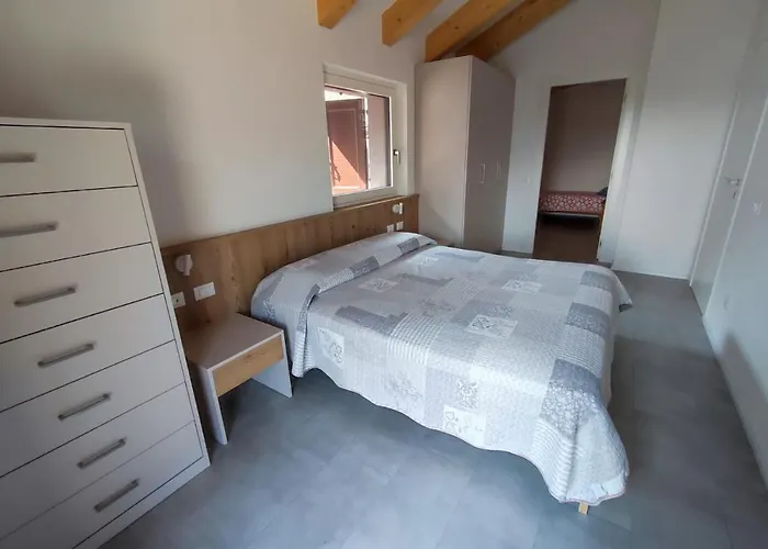 Hotels in Caldonazzo