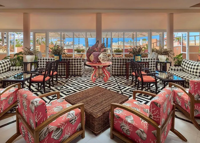 Apartahoteles en Costa Adeje (Tenerife) 