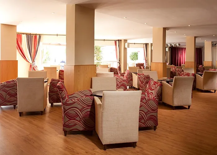 Apartahoteles en Nerja 