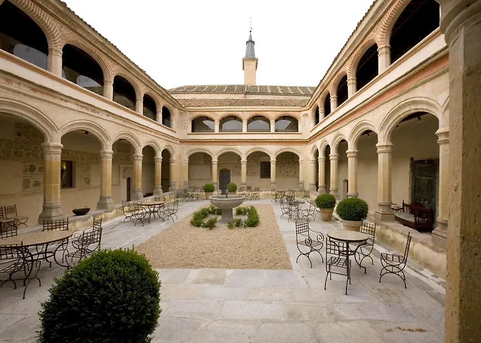 Hoteles de lujo en Segovia 